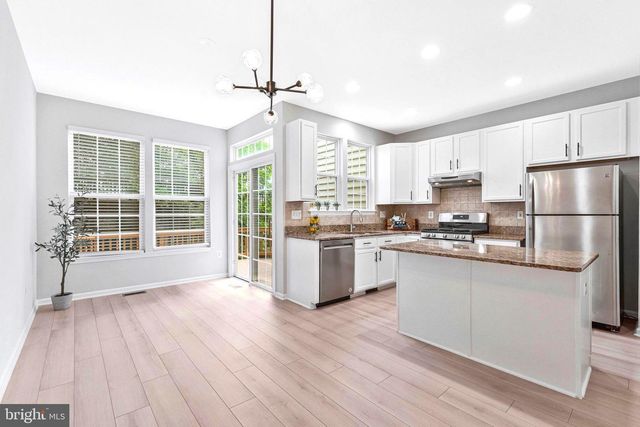 4113 RIVER FORTH DR, Fairfax, VA 22030