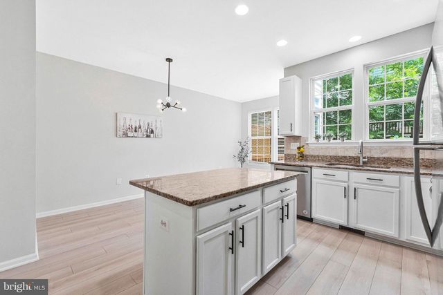 4113 RIVER FORTH DR, Fairfax, VA 22030