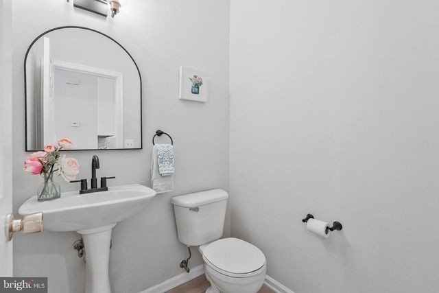4113 RIVER FORTH DR, Fairfax, VA 22030