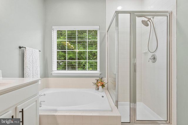 4113 RIVER FORTH DR, Fairfax, VA 22030