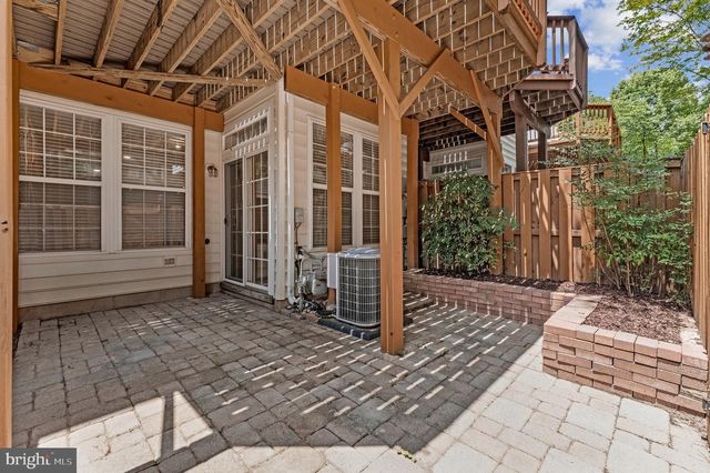4113 RIVER FORTH DR, Fairfax, VA 22030
