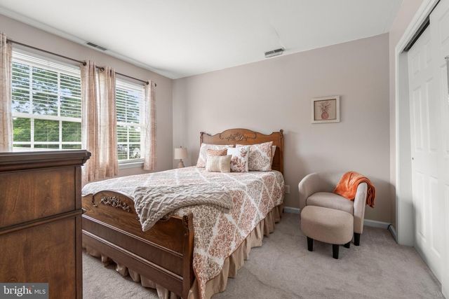 4 BLUE JAY HILL RD, Westampton, NJ 08060