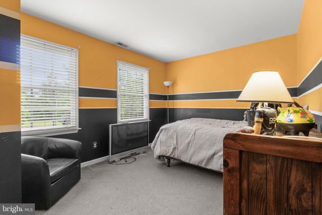 4 BLUE JAY HILL RD, Westampton, NJ 08060