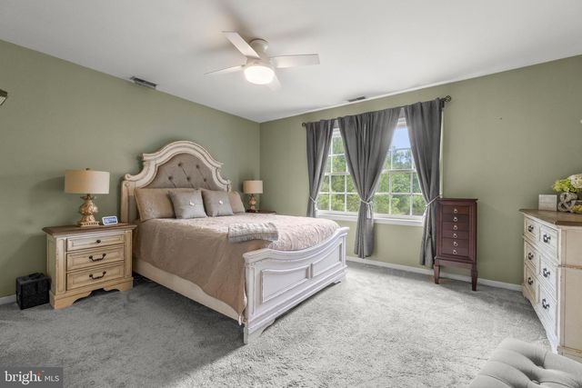 4 BLUE JAY HILL RD, Westampton, NJ 08060