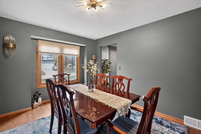 1200 63rd Street, West Des Moines, IA 50266