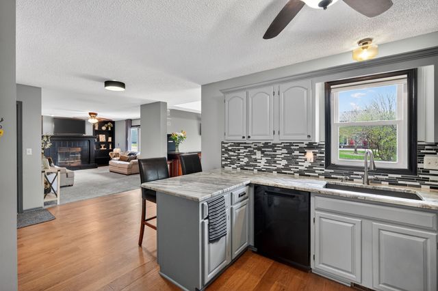 1200 63rd Street, West Des Moines, IA 50266