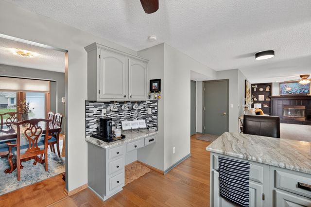 1200 63rd Street, West Des Moines, IA 50266