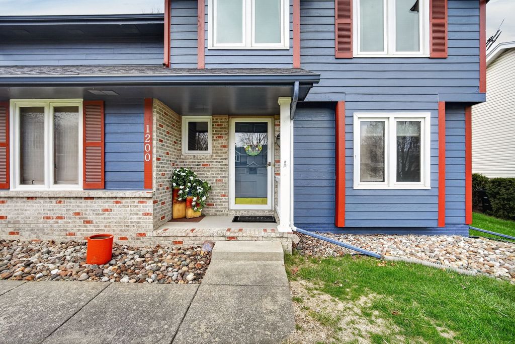 1200 63rd Street, West Des Moines, IA 50266