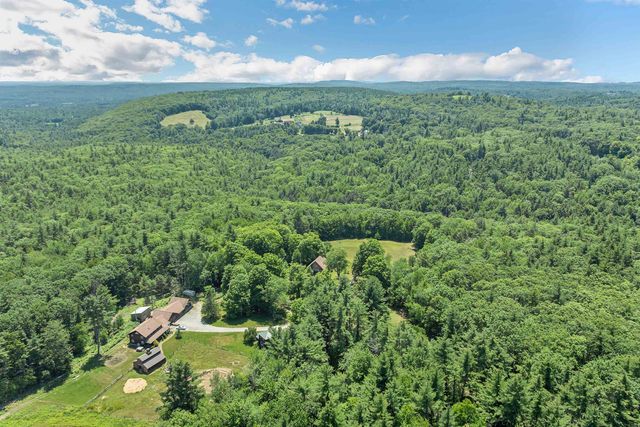 271 Walker Brook Road, Mason, NH 03071