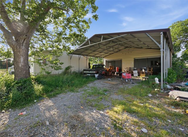 2449 E Fm 120, Denison, TX 75021