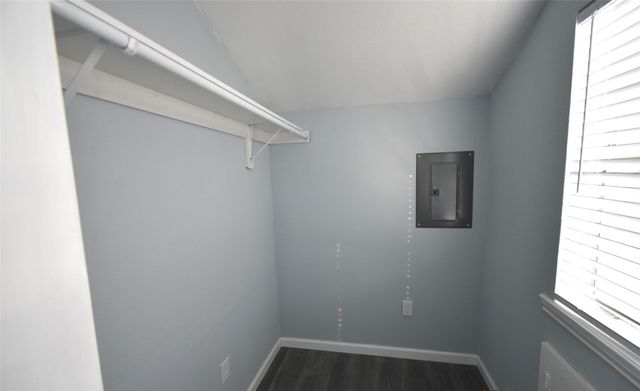 5405 Avenue R, Galveston, TX 77551