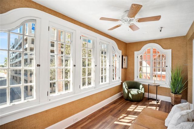 1221 N PALM AVENUE 303, Sarasota, FL 34236