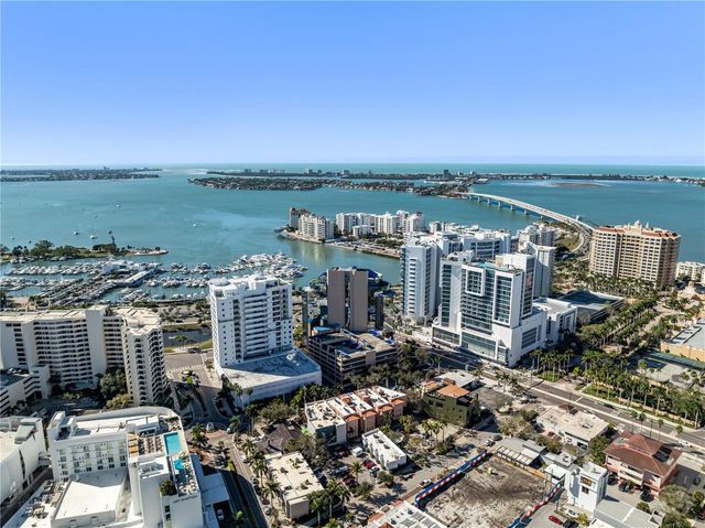 1221 N PALM AVENUE 303, Sarasota, FL 34236