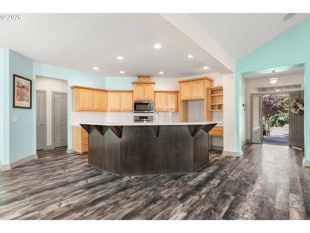 11295 FANDANGO Dr, Oregon City, OR 97045