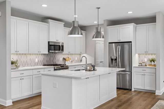 7299 61st Street S, Cottage Grove, MN 55016