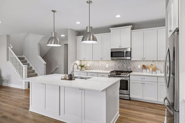 7299 61st Street S, Cottage Grove, MN 55016