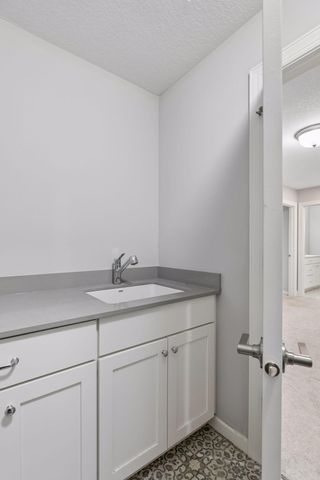 7299 61st Street S, Cottage Grove, MN 55016