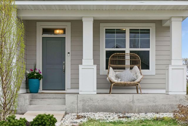 7299 61st Street S, Cottage Grove, MN 55016