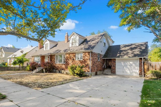 1717 S Manitou, Boise, ID 83706