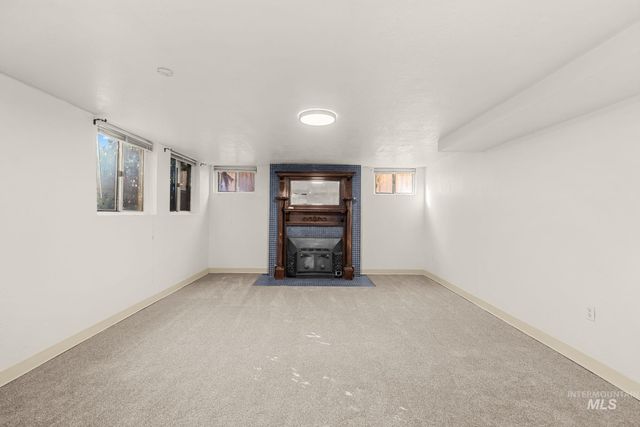 1717 S Manitou, Boise, ID 83706