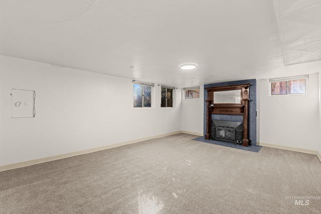 1717 S Manitou, Boise, ID 83706