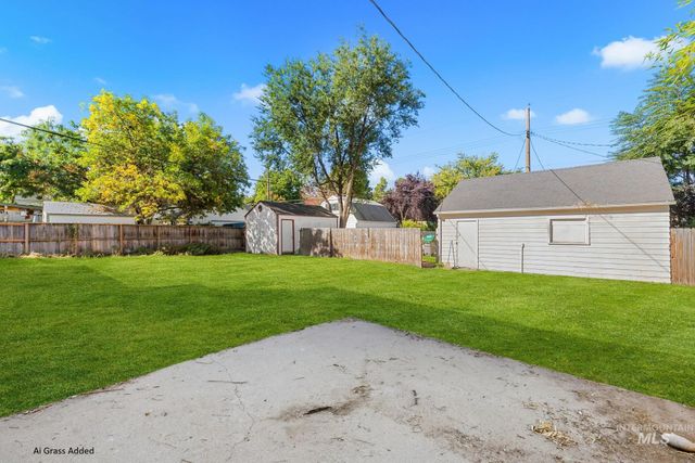 1717 S Manitou, Boise, ID 83706