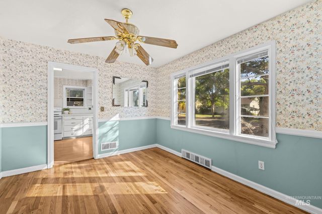1717 S Manitou, Boise, ID 83706