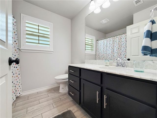 7914 Todd Hunter Dr, Corpus Christi, TX 78414