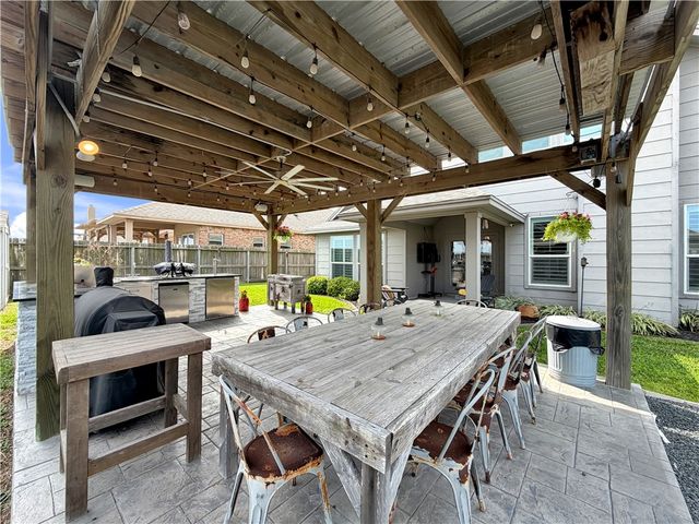 7914 Todd Hunter Dr, Corpus Christi, TX 78414