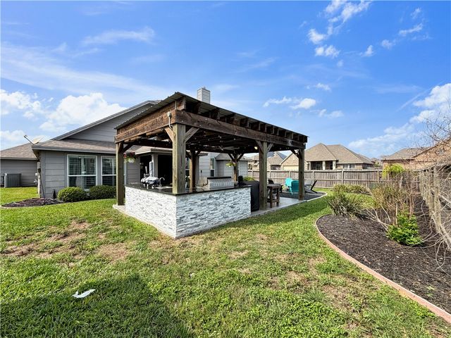 7914 Todd Hunter Dr, Corpus Christi, TX 78414