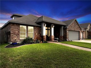 7914 Todd Hunter Dr, Corpus Christi, TX 78414