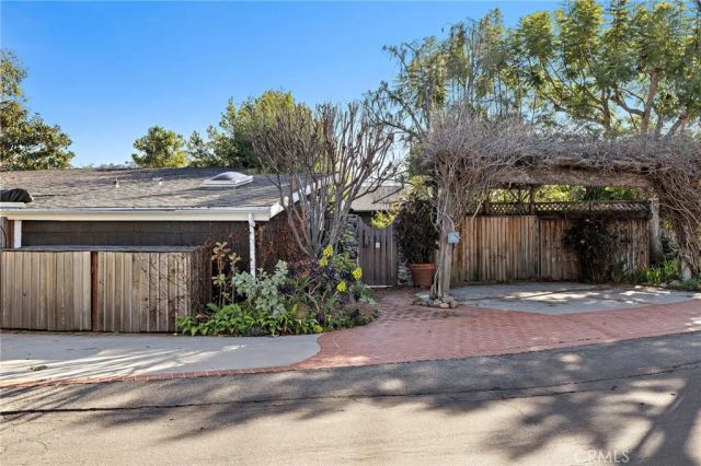 1511 Bluebird Canyon Drive, Laguna Beach, CA 92651