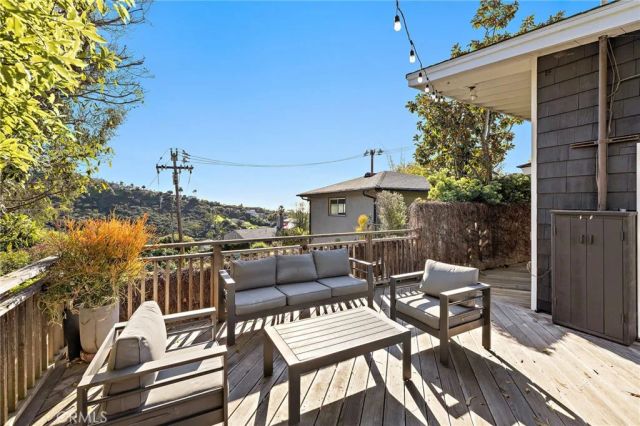 1511 Bluebird Canyon Drive, Laguna Beach, CA 92651