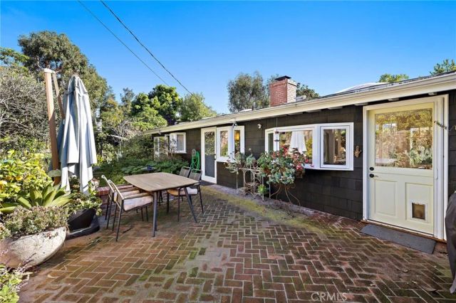 1511 Bluebird Canyon Drive, Laguna Beach, CA 92651