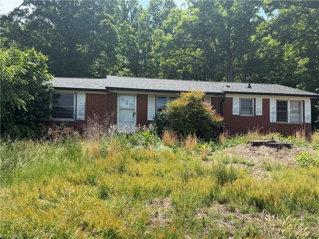 1711 Sheffield Road, Mocksville, NC 27028