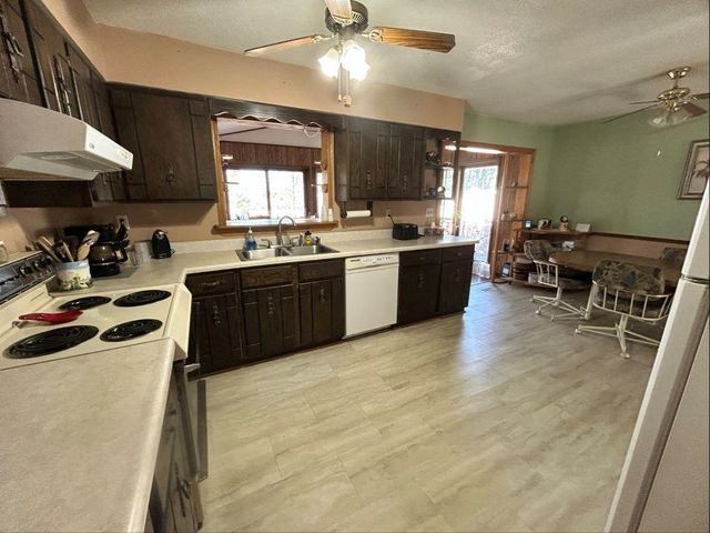 5700 W Weir Road, Oscoda, MI 48750