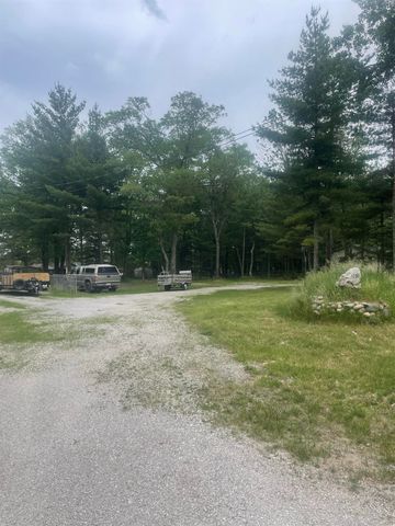 5700 W Weir Road, Oscoda, MI 48750