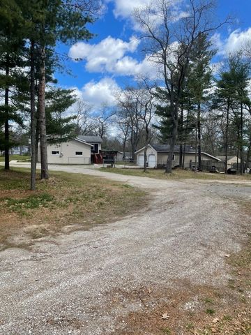 5700 W Weir Road, Oscoda, MI 48750