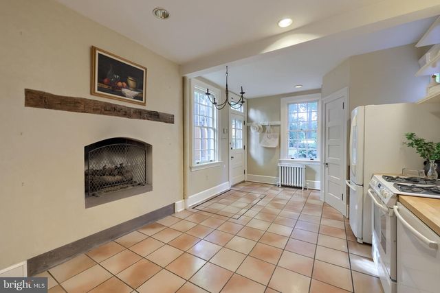 340 E ORANGE ST, Lancaster, PA 17602