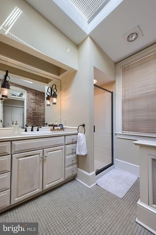340 E ORANGE ST, Lancaster, PA 17602