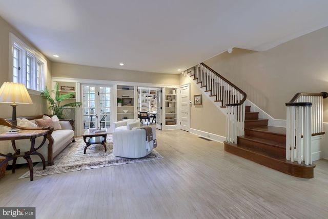 340 E ORANGE ST, Lancaster, PA 17602