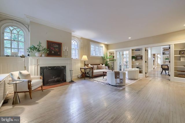 340 E ORANGE ST, Lancaster, PA 17602