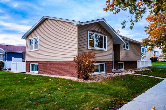 500 N Westwood Avenue, Lombard, IL 60148