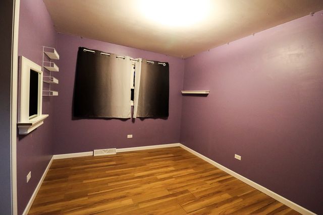 500 N Westwood Avenue, Lombard, IL 60148