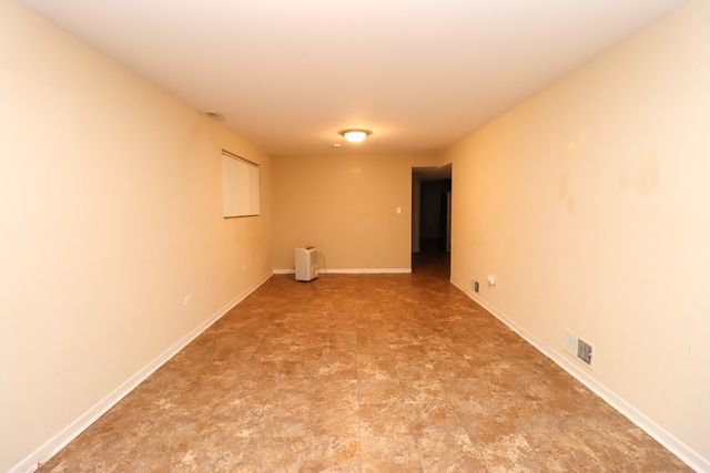 500 N Westwood Avenue, Lombard, IL 60148