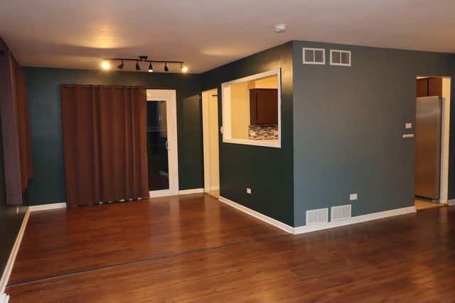 500 N Westwood Avenue, Lombard, IL 60148