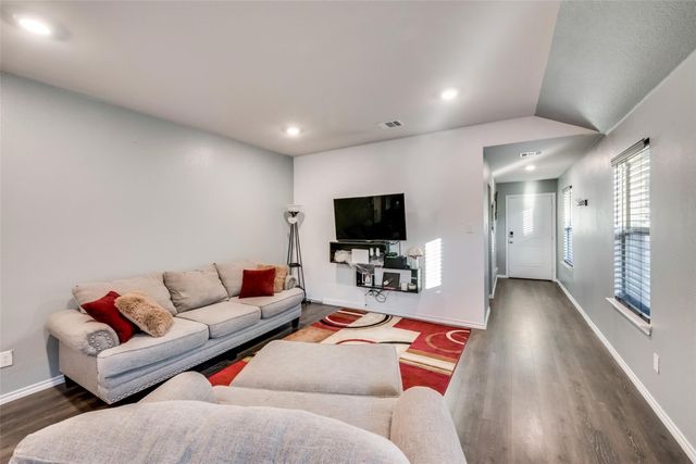 1404 Sebastian Drive, Forney, TX 75126