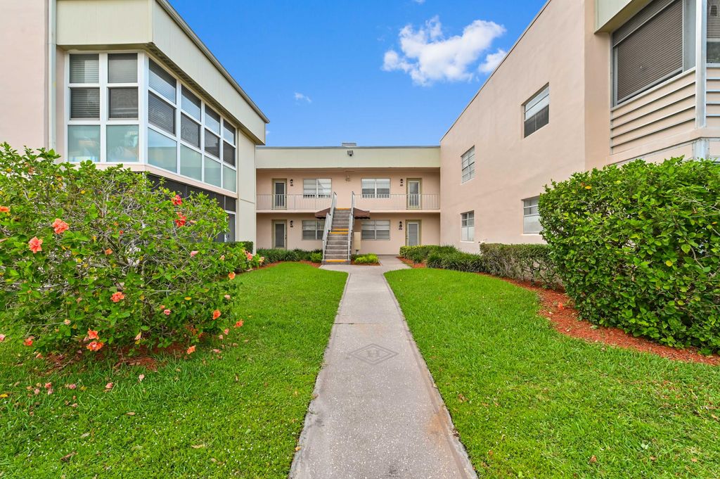 343 Capri H, Delray Beach, FL 33484