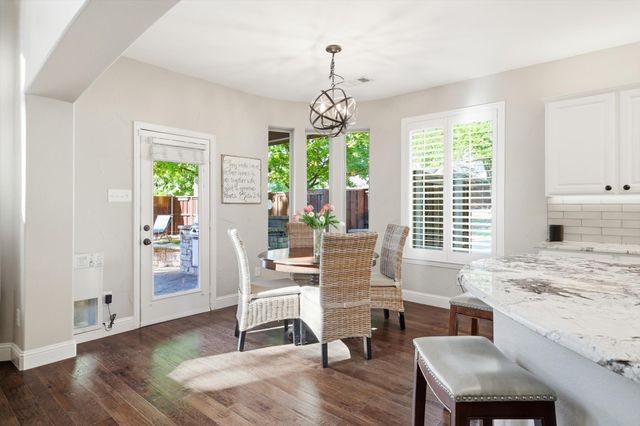 100 Red Bluff Court, Hickory Creek, TX 75065