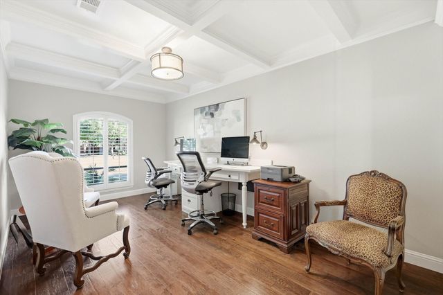 100 Red Bluff Court, Hickory Creek, TX 75065